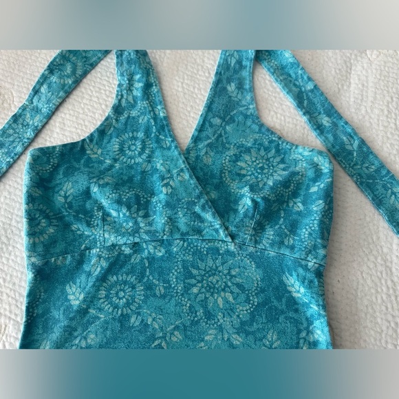 Energie: Y2K Halter Top - Size Large (Juniors) - Picture 6 of 10